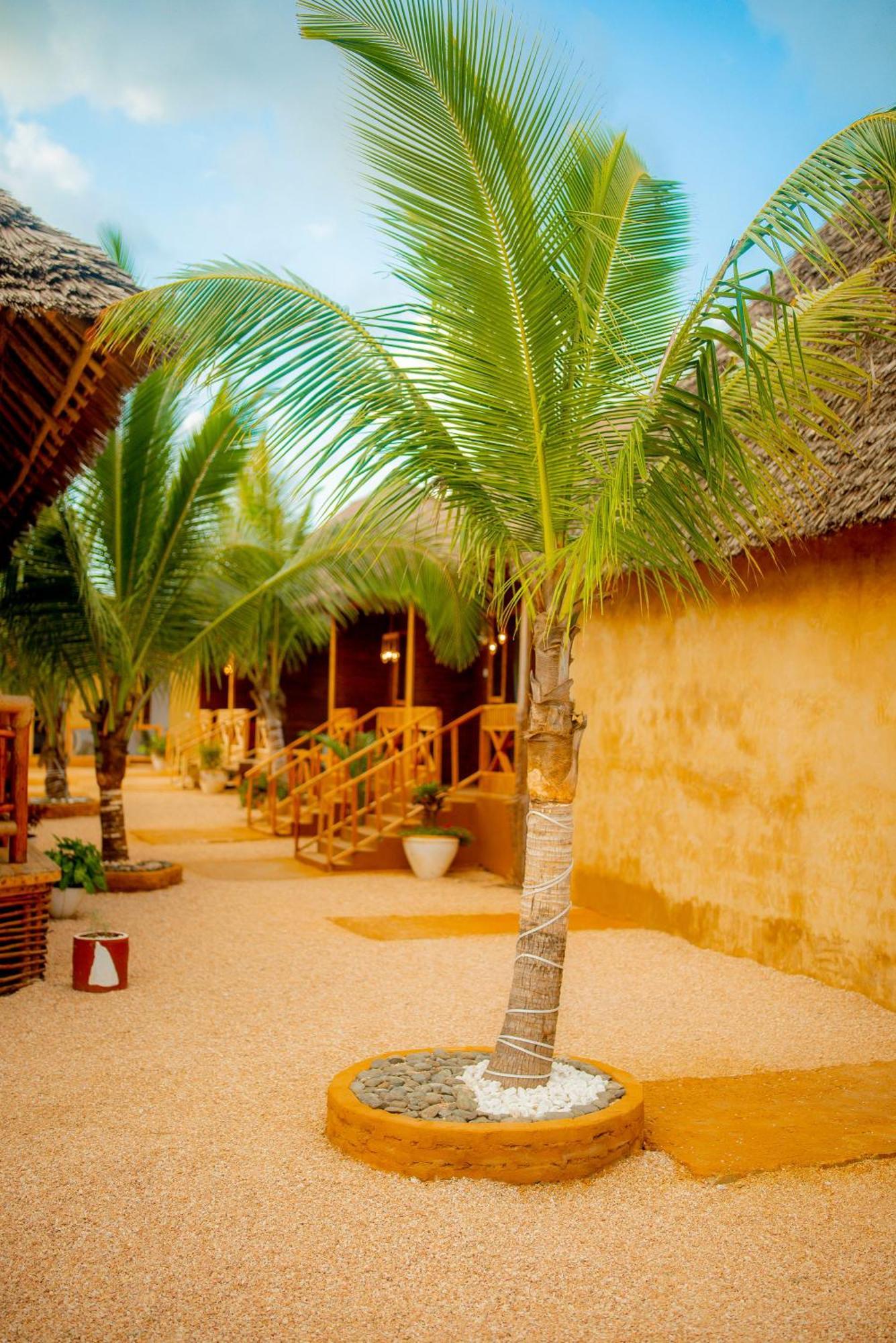 Palm Cultural Village Paje Exteriör bild